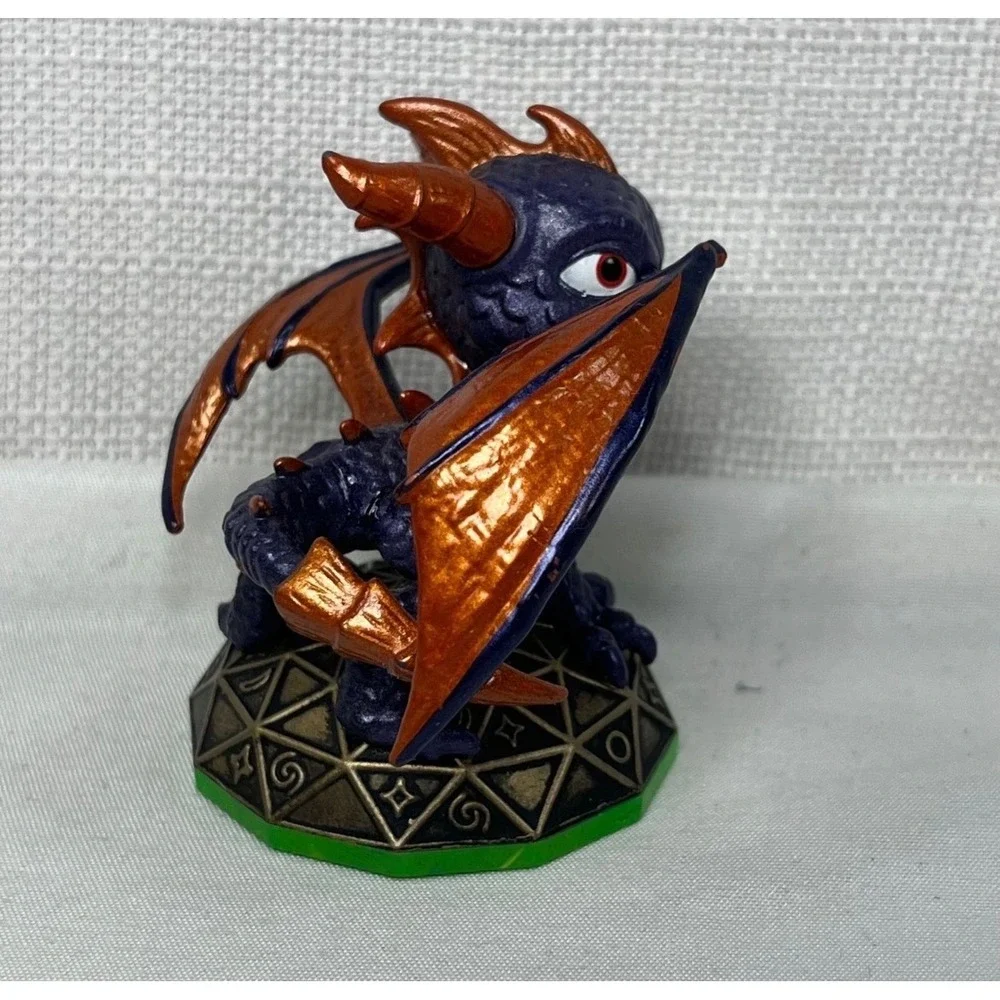 Activision Skylanders Spyro Adventure Series 1 Figure Purple Dragon L3112